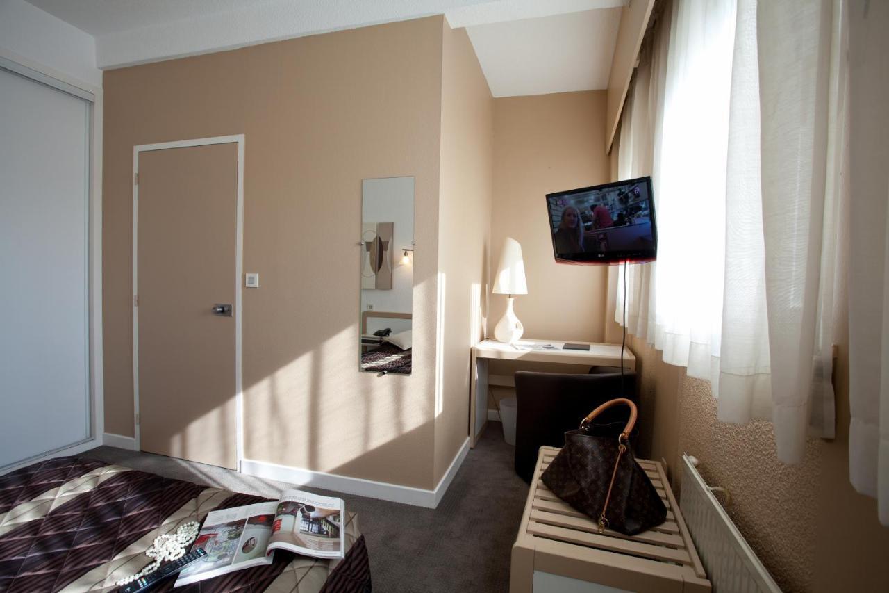 Hotel Karene Saint-Paul-les-Romans Ngoại thất bức ảnh